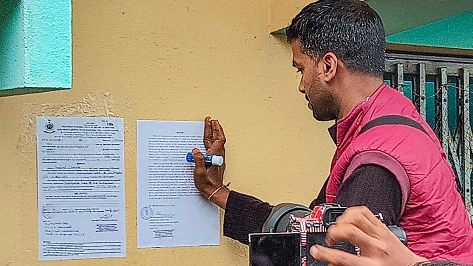 Notices being pasted after ED officers’ raid at TMC leader Shahjahan Sheikh’s home at Sandeshkhali in North 24 Parganas district on January 24 (ANI FILE)