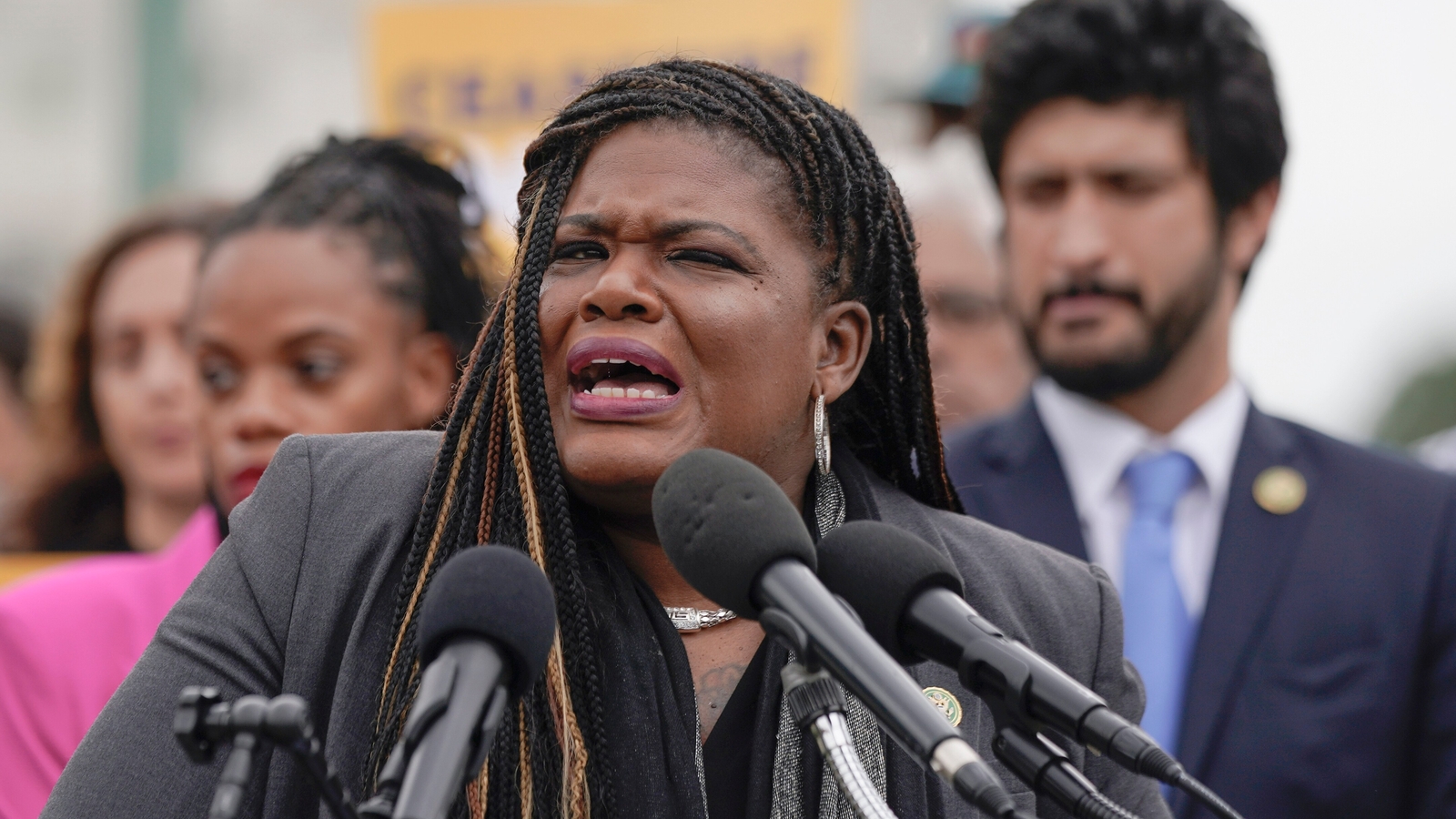 DOJ investigating Rep. Cori Bush over alleged misuse of campaign funds - Vimarsana News