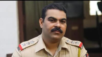 Bhiwandi cop held accepting ₹2 lakh bribe Bhiwandi cop held accepting ₹2 lakh bribe