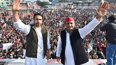 Samajwadi Party (SP) chief Akhilesh Yadav and Rashtriya Lok Dal (RLD) president Jayant Chaudhary during the joint election campaign, in Bijnor on Thursday. (ANI Photo) Samajwadi Party (SP) chief Akhilesh Yadav and Rashtriya Lok Dal (RLD) president Jayant Chaudhary during the joint election campaign, in Bijnor on Thursday. (ANI Photo)