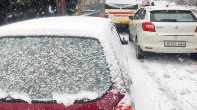 Narkanda in Shimla district recorded minus -1.3 degrees Celsius, Manali recorded 1.4 degrees Celsius, Kufri recorded 0.1 degrees Celsius, Bhunter in Kullu recorded 6.8 degrees Celsius, Solan recorded 4.0 degrees Celsius, Dalhousie recorded 1.0 degrees Celsius, Dharamshala recorded 5.4 degrees Celsius, and Shimla recorded 2.4 degrees Celsius as the minimum temperature. (ANI)