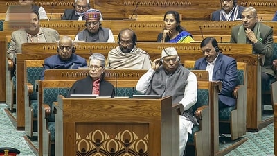 Congress MPs Mallikajun Kharge and Sonia Gandhi and others during President Droupadi Murmu's address to the joint session of Parliament on the opening day of the Budget session, in New Delhi on Jan. 31. (PTI) Congress MPs Mallikajun Kharge and Sonia Gandhi and others during President Droupadi Murmu's address to the joint session of Parliament on the opening day of the Budget session, in New Delhi on Jan. 31. (PTI)