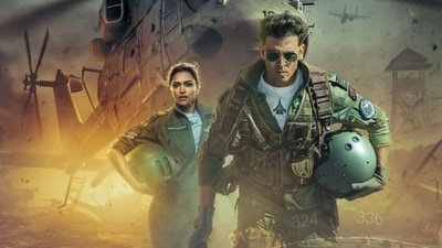 Deepika Padukone and Hrithik Roshan in Fighter Deepika Padukone and Hrithik Roshan in Fighter