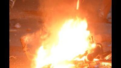 Two children sustained burn injuries after a fire broke out in their house when their parents were away at Gobind Nagri in Ferozepur on Wednesday. (HT File Photo) Two children sustained burn injuries after a fire broke out in their house when their parents were away at Gobind Nagri in Ferozepur on Wednesday. (HT File Photo)
