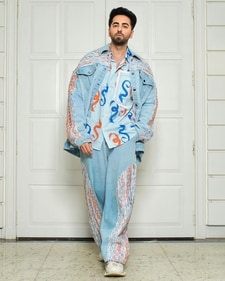 Ayushmann Khurrana in an oversized denim on denim style (Photo: Instagram) Ayushmann Khurrana in an oversized denim on denim style (Photo: Instagram)