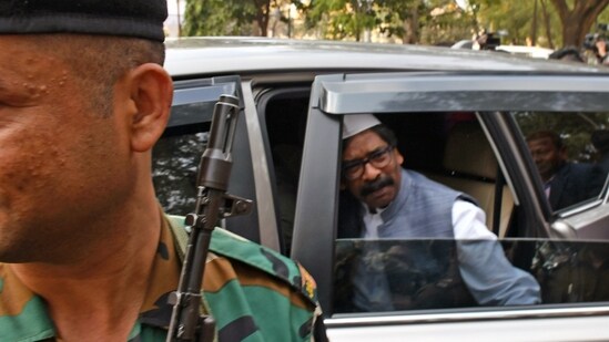 Jharkhand chief minister Hemant Soren travelled from Delhi to Ranchi by car when ED officers were looking for him in Delhi.