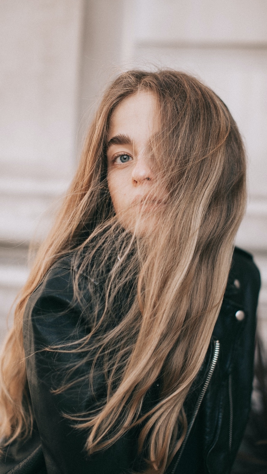 pexels-lina-kivaka-1539936