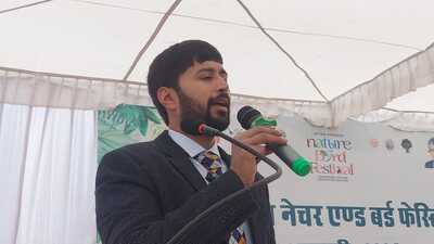 Dr Arpit Bansal speaking at the event on Thursday. (HT PHOTO)