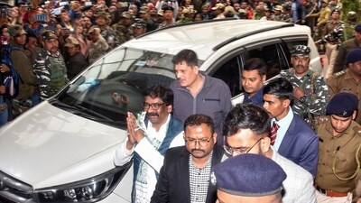 Former Chief Minister of Jharkhand Hemant Soren gestures as he is produced before the Prevention of Money Laundering Act (PMLA) court in Ranchi on February 1. (AFP)