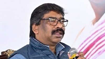 Hemant Soren reacts after ED arrest (HT_PRINT) Hemant Soren reacts after ED arrest (HT_PRINT)