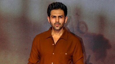 Kartik Aaryan also said that whenever he has to buy something, he must get his mother's permission first. Kartik Aaryan also said that whenever he has to buy something, he must get his mother's permission first.