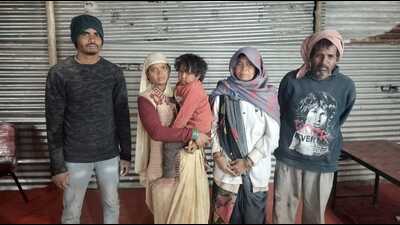 Reunited family members at the Magh Mela area in Prayagraj. (HT PHOTO) Reunited family members at the Magh Mela area in Prayagraj. (HT PHOTO)