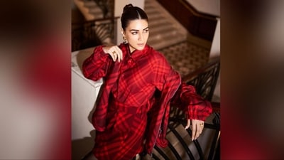 With the help of hairstylist Aasif Ahmed, Kriti styled her lush locks into a centre-parted, neat bun that added a touch of sophistication to her trendy look. Showcasing the perfect combination of grace and glamour, her look is a total stunner. (Instagram/@sukritigrover) With the help of hairstylist Aasif Ahmed, Kriti styled her lush locks into a centre-parted, neat bun that added a touch of sophistication to her trendy look. Showcasing the perfect combination of grace and glamour, her look is a total stunner. (Instagram/@sukritigrover)