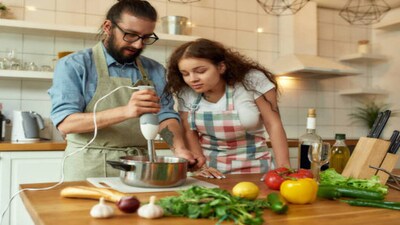 Blend love into every recipe with our hand blenders this Valentine's Day. (Pexeks) Blend love into every recipe with our hand blenders this Valentine's Day. (Pexeks)