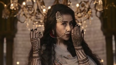 Sanjay Leela Bhansali's highly-anticipated Netflix series, Heeramandi: The Diamond Bazaar, unveils its grand first look. Sanjay Leela Bhansali's highly-anticipated Netflix series, Heeramandi: The Diamond Bazaar, unveils its grand first look.