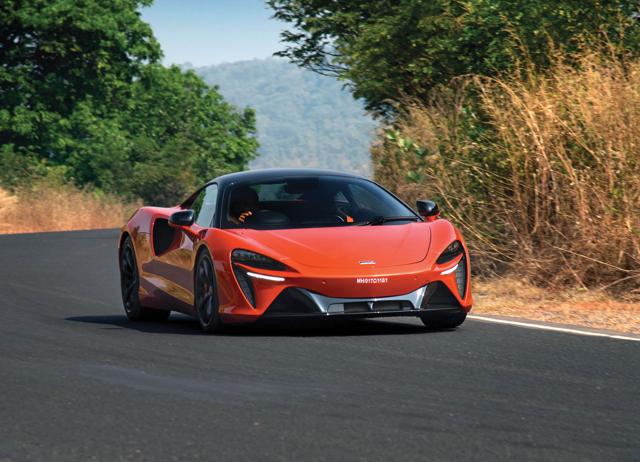 The hybrid engine is a godsend, making this quite the practical supercar. The hybrid engine is a godsend, making this quite the practical supercar.