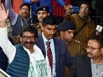 Outgoing Jharkhand CM Hemant Soren being taken by Enforcement Directorate officials for the summons in an alleged land scam at the ED court, in Ranchi on Thursday (ANI) Outgoing Jharkhand CM Hemant Soren being taken by Enforcement Directorate officials for the summons in an alleged land scam at the ED court, in Ranchi on Thursday (ANI)