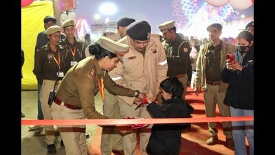 A girl child inaugurating the Pink booth in Magh Mela. (HT Photo) A girl child inaugurating the Pink booth in Magh Mela. (HT Photo)