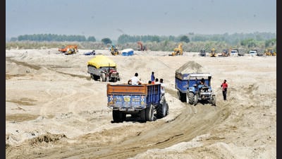 Of total 125 identified sand mines in Punjab, only 21 (15%) are functional, leading to shortage of the mineral in the state forcing the people to delay construction or buy the core building material at much higher rates. Of total 125 identified sand mines in Punjab, only 21 (15%) are functional, leading to shortage of the mineral in the state forcing the people to delay construction or buy the core building material at much higher rates.
