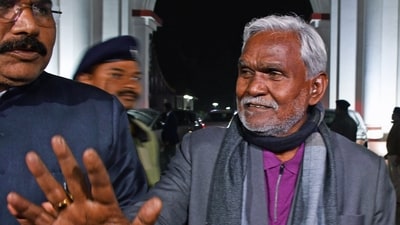 Ranchi, Jan 31 (ANI): Jharkhand Transport Minister Champai Soren walks out of the Raj Bhawan after meeting the State Governor CP Radhakrishnan on being elected the next State Chief Minister, in Ranchi on Wednesday. Champai Soren was elected as the next CM after CM Hemant Soren resigned from his post following the questioning by the ED in a money laundering case linked to an alleged land scam. (ANI Photo) (Somnath Sen) Ranchi, Jan 31 (ANI): Jharkhand Transport Minister Champai Soren walks out of the Raj Bhawan after meeting the State Governor CP Radhakrishnan on being elected the next State Chief Minister, in Ranchi on Wednesday. Champai Soren was elected as the next CM after CM Hemant Soren resigned from his post following the questioning by the ED in a money laundering case linked to an alleged land scam. (ANI Photo) (Somnath Sen)