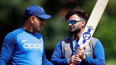 MS Dhoni (L) with Rishabh Pant (Reuters) MS Dhoni (L) with Rishabh Pant (Reuters)