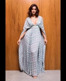 Slip into a cape styled kaftan dress like actor Ileana D’Cruz with a hand-embroidered belt (Photo: Instagram)