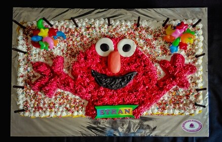 The red muppet is vibrant, cute and kids love him, say cake makers (Shutterstock) The red muppet is vibrant, cute and kids love him, say cake makers (Shutterstock)