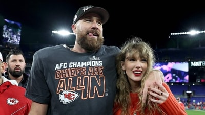 Travis Kelce #87 of the Kansas City Chiefs celebrates with Taylor Swift after a 17-10 victory against the Baltimore Ravens in the AFC Championship Game at M&T Bank Stadium on January 28, 2024 in Baltimore, Maryland.(Photo by Patrick Smith / GETTY IMAGES NORTH AMERICA / Getty Images via AFP) (Getty Images via AFP) Travis Kelce #87 of the Kansas City Chiefs celebrates with Taylor Swift after a 17-10 victory against the Baltimore Ravens in the AFC Championship Game at M&T Bank Stadium on January 28, 2024 in Baltimore, Maryland.(Photo by Patrick Smith / GETTY IMAGES NORTH AMERICA / Getty Images via AFP) (Getty Images via AFP)