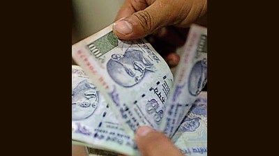Mayor Kulbhushan Goyal conducted a surprise check at Sectors 4 and 12-A branch offices of the Municipal Corporation (MC), Panchkula on Saturday, and found 74 employees absent. (REUTERS File Photo/ Representational image)