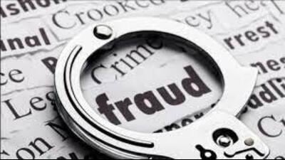 Police imposters kidnap man, force him to sign blank papers. (HT) Police imposters kidnap man, force him to sign blank papers. (HT)