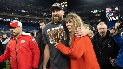 Travis Kelce walks with Taylor Swift on Jan. 28, 2024, (AP) Travis Kelce walks with Taylor Swift on Jan. 28, 2024, (AP)