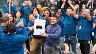 The first Vision Pro customer leaving Apple's flagship Fifth Avenue store with his new device. (X/Tim Cook) The first Vision Pro customer leaving Apple's flagship Fifth Avenue store with his new device. (X/Tim Cook)
