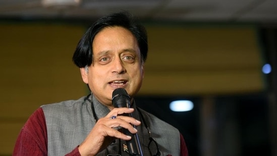 Tharoor slams Pralhad Joshi for raising DK Suresh's ‘sep nation’ topic in RS (Amal KS/HT file photo)