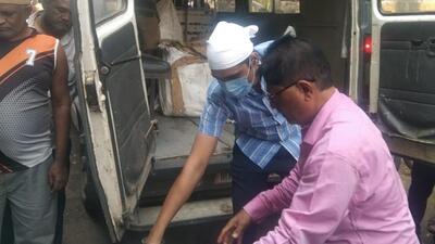 4,000 kg ‘illegal’ meat seized from market in Govandi; 3 vendors fined 4,000 kg ‘illegal’ meat seized from market in Govandi; 3 vendors fined