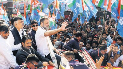 Congress leader Rahul Gandhi during the Bharat Jodo Nyay Yatra at Bank More in Dhanbad on Sunday. (ANI)