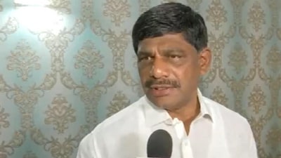'Separate nation' remark: BJP members protest outside D K Suresh's residence 'Separate nation' remark: BJP members protest outside D K Suresh's residence