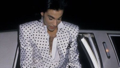 Prince, 1988: In 1988, Prince made a memorable impression at the Grammys with his distinctive fashion sense. He wore a bold and flamboyant outfit that showcased his unique style. (Pinterest) Prince, 1988: In 1988, Prince made a memorable impression at the Grammys with his distinctive fashion sense. He wore a bold and flamboyant outfit that showcased his unique style. (Pinterest)