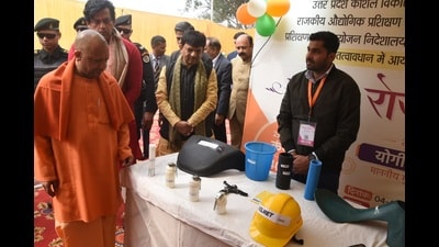 Uttar Pradesh chief minister Yogi Adityanath at an event at Madan Mohan Malviya Technical University in Gorakhpur on February 4 (HT photo)