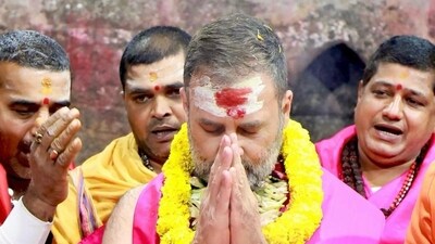 On a day-long "personal, spiritual visit" to Amritsar in October last year, Rahul Gandhi &nbsp;paid a visit to the Golden Temple, where he immersed himself in the Gurbani Kirtan and actively participated in sewa, engaging in communal service. Donned in a blue scarf, Gandhi, along with fellow volunteers, took part in washing dishes as part of his contribution at the Golden Temple. (INCIndia) 