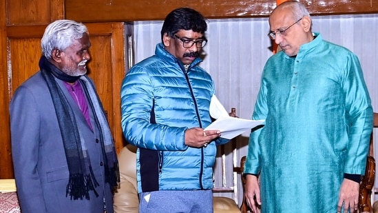 Hemant Soren will take part in the floor test of Jharkhand Assembly scheduled to start at 11am on Monday.