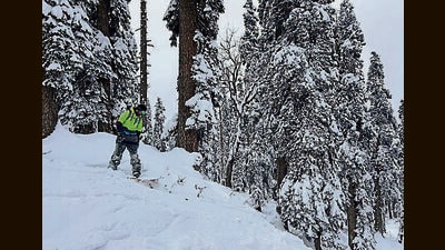 Kashmir valley had reeled under a prolonged dry spell from December till late January, adversely hitting the tourism industry. (HT Photo) Kashmir valley had reeled under a prolonged dry spell from December till late January, adversely hitting the tourism industry. (HT Photo)