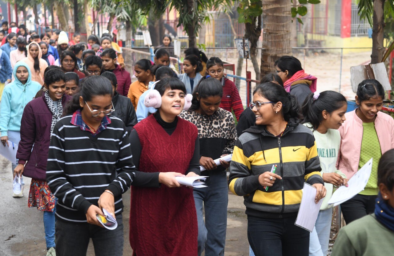 BSEB Inter Exam 2024: Shift 1 ends  (Santosh Kumar )