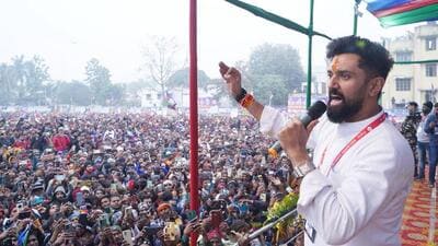 Chirag Paswan addresses a rally at Hajipur. (HT) Chirag Paswan addresses a rally at Hajipur. (HT)