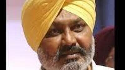 Finance minister Harpal Singh Cheema on Tuesday said that the economy of Punjab has been moving in the right direction as the tax revenue from Goods and Services Tax (GST), excise and value added tax (VAT) in the 10 months of fiscal year 2023-24 crossed the figure of  ₹30,000 crore with a 15.67% growth in Goods and Services Tax (GST) and 10% growth in revenue from excise as compared to financial year 2022-23. (HT File Photo)