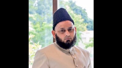 Maulana Khalid Rasheed Firangi Mahali, vice-president of the All-India Muslim Personal Law Board (FILE PHOTO) Maulana Khalid Rasheed Firangi Mahali, vice-president of the All-India Muslim Personal Law Board (FILE PHOTO)