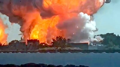 The Harda factory blast in Madhya Pradesh has claimed more than 10 lives and left around 60 injured as of now. Prime Minister Narendra Modi has condoled the loss of lives in the incident and announced an ex-gratia of <span class='webrupee'>₹</span>2 lakh from the PM's National Relief Fund to the next of the kin of each of deceased. (PTI) The Harda factory blast in Madhya Pradesh has claimed more than 10 lives and left around 60 injured as of now. Prime Minister Narendra Modi has condoled the loss of lives in the incident and announced an ex-gratia of <span class='webrupee'>₹</span>2 lakh from the PM's National Relief Fund to the next of the kin of each of deceased. (PTI)