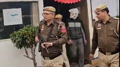 The accused identified as Riyaz Ahmad Rather, a resident of Kupwara district, was arrested on Sunday from New Delhi Railway Station. (ANI) The accused identified as Riyaz Ahmad Rather, a resident of Kupwara district, was arrested on Sunday from New Delhi Railway Station. (ANI)