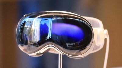 Apple Vision Pro: A set is displayed at the launch of the Apple Vision Pro at Apple The Grove in Los Angeles, California. (AFP) Apple Vision Pro: A set is displayed at the launch of the Apple Vision Pro at Apple The Grove in Los Angeles, California. (AFP)