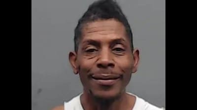 Patrick Mahomes Sr's arrest comes eight days before his son is set to lay in Super Bowl 2024 against the 49ers in Las Vegas (Smith County Jail) Patrick Mahomes Sr's arrest comes eight days before his son is set to lay in Super Bowl 2024 against the 49ers in Las Vegas (Smith County Jail)