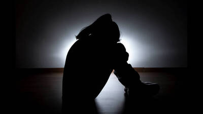 sadness of child (Getty Images/iStockphoto) sadness of child (Getty Images/iStockphoto)